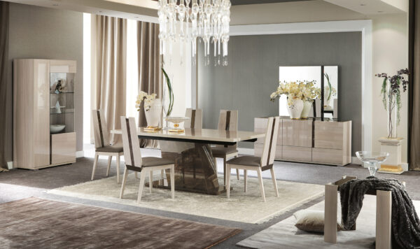 Teodora Dining Collection Set